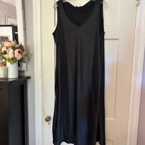 Elegant Black Sleeveless Dress